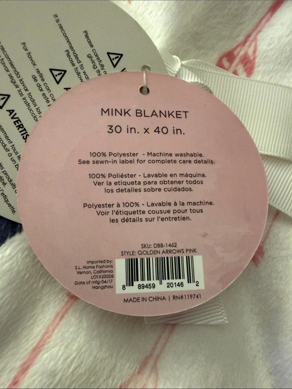 The “Dreamers” Baby Mink Blanket, 30” x 40”.